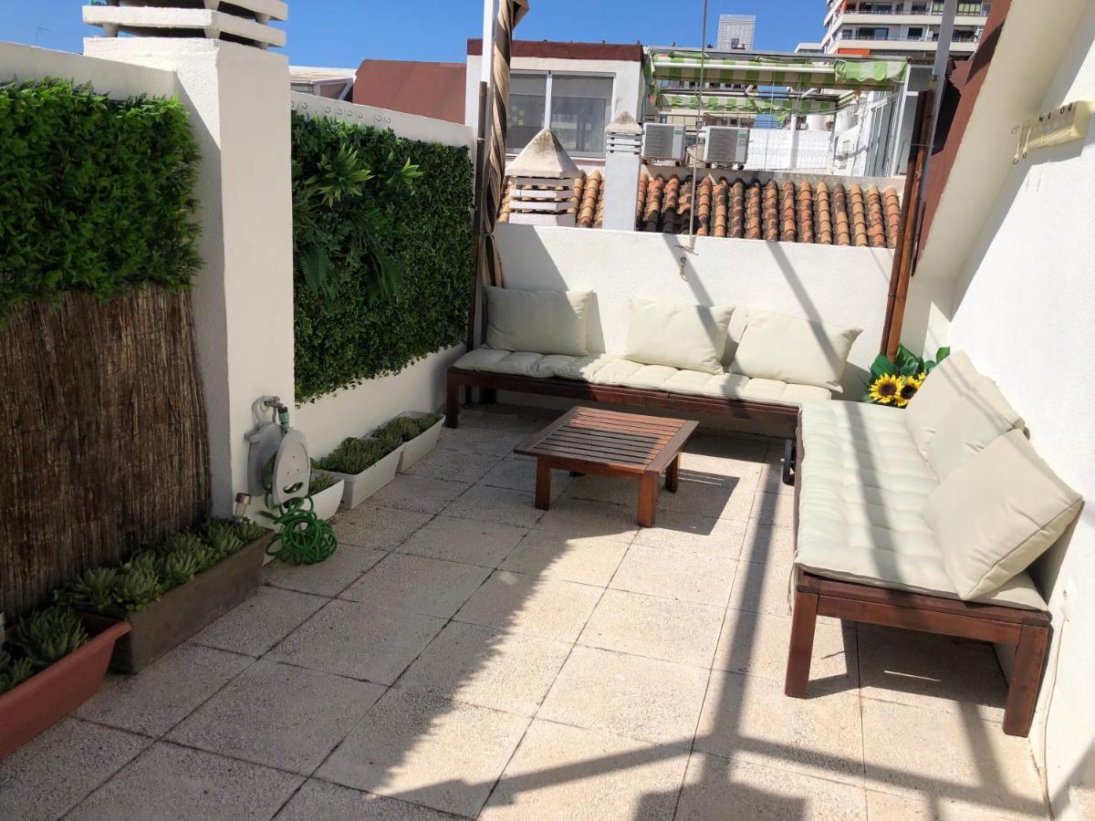 El Cortijuelo: Seaside Triplex with Rooftop Terrace Torremolinos Exterior photo